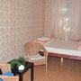 Хостел Калинка, Двухместный номер с двуспальной кроватью с общей ванной комнатой, фото 47