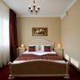 Отель Романов, Двухместный улучшенный номер с 1 кроватью, фото 5