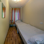 Хостел Клуб Друзей, Двухместный номер с 2 кроватями и общей ванной комнатой, фото 10