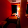 Хостел Тепло, Двухместный номер с одной двуспальной кроватью "оранж", фото 70