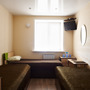 Мини-отель Трак Хаус, Трёхместный номер эконом-класса с 3 кроватями и общей ванной комнатой, фото 10