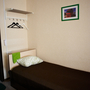 Мини-отель Трак Хаус, Трёхместный номер эконом-класса с 3 кроватями и общей ванной комнатой, фото 12
