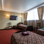Гостиница Express Hotel & Hostel, Трёхместный улучшенный номер с 3 кроватями, фото 23