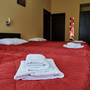 Мини-отель Bridge Inn, Трехместный номер с тремя раздельными кроватями, фото 20