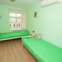 Гостиница ВАМкНАМ Захарьевская 17, Трёхместный номер с 3 кроватями и общей ванной комнатой, фото 52