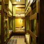 Хостелы Рус - Иркутск на Марата, Шестиместный женский номер с общей ванной комнатой, фото 24