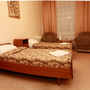 Гостиница Гостиничный комплекс Гранат, Двухместный совместный номер с 2 кроватями и общей ванной комнатой, фото 9