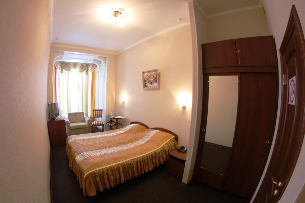 Saint petersburg nevsky royal hotel. Антарес отель СПБ. Отель Антарес Анапа. Антарес СПБ Обводный.