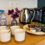 Отель Елисеевский, приветственные напитки бесплатно (чай, кофе), вода, фото 5
