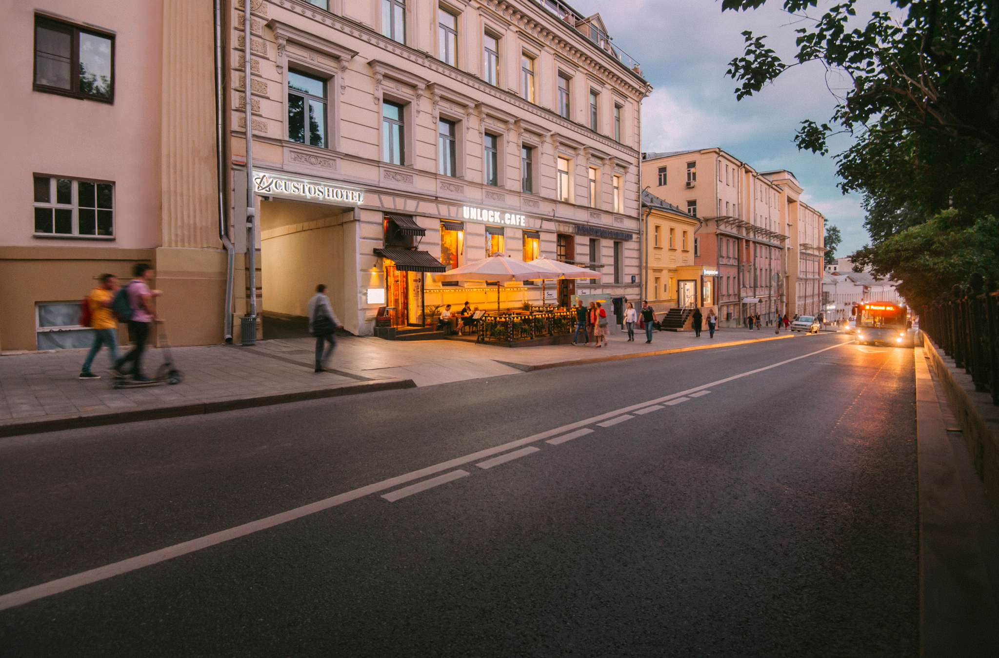 Москва лубянский проезд 7с1 beauty lab store. Кустос отель Лубянский. Кустос отель Москва Лубянка. Кустос отель Лубянский Москва гостиница. Кустос Тверская.