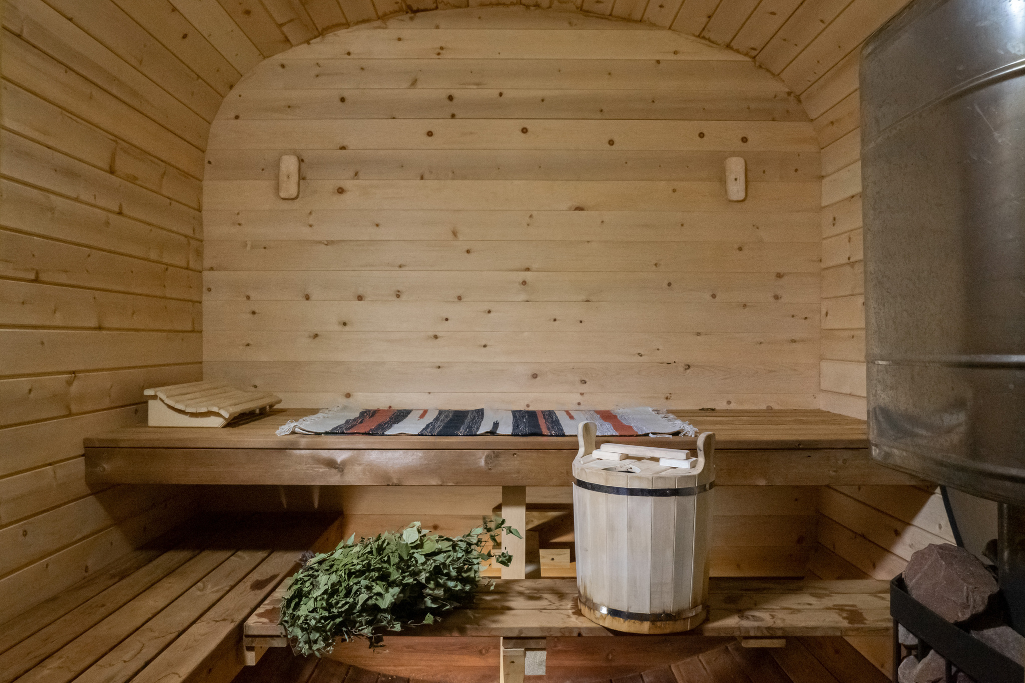 Bukingkom. Байкал Вуд отель. Эко Лодж. Отель Baikal Wood Ольхон зима. BAIKALWOOD Eco Lodge & Spa ресепшен.