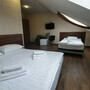 Мега отель, Triple delux( номер улучшенной категории с  двуспальной и односпальной кроватями, фото 34