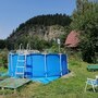 Гостевой дом Орешек, Открытый летний бассейн с шезлонгами и лежаками, фото 16
